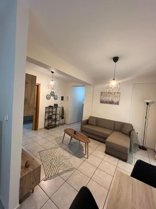Aura Apartment Ioánnina Exteriör bild